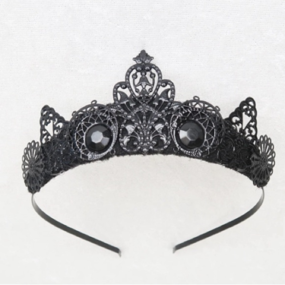 Pinup Couture Black Gothic Tiara Hair Accessory